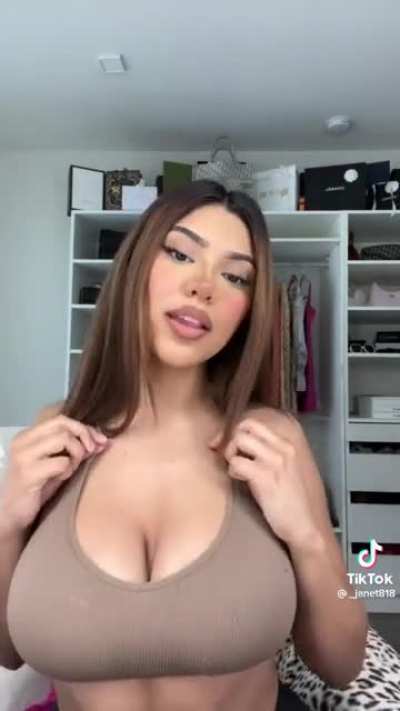 _janet818