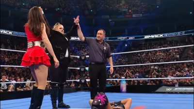 Zelina Vega enlists some help vs Chelsea Green &amp;amp; her Secret HERvice!