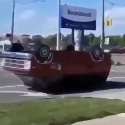 Blursed car