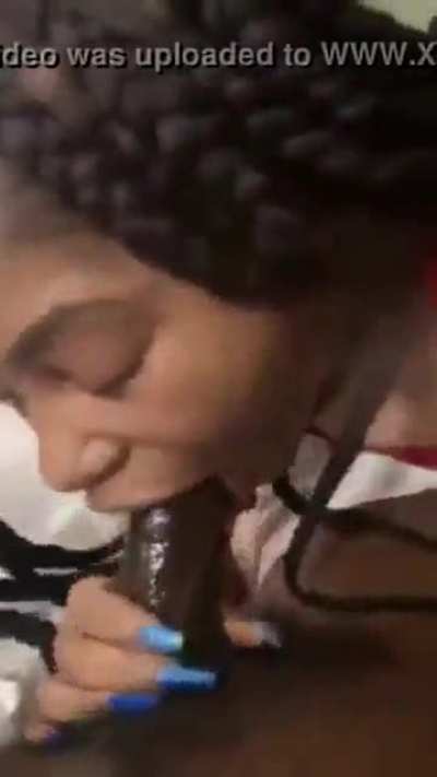 👸🏽