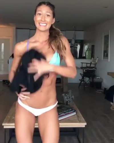 Karina Outfit Video