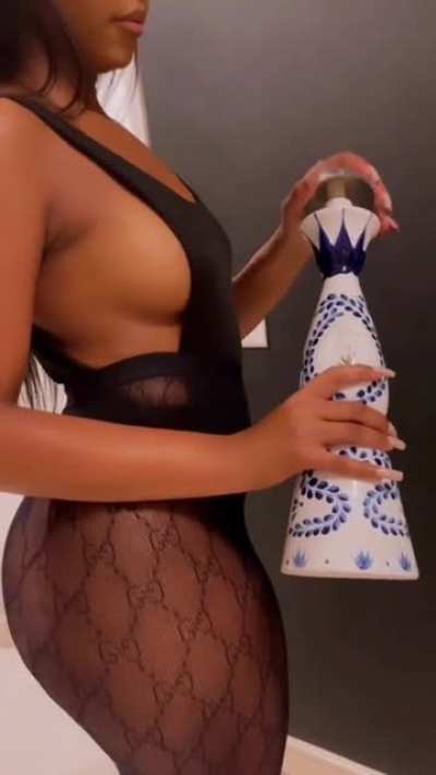 Who ordered the Azul?