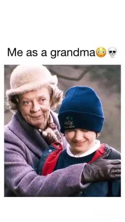 Blursed_grandma
