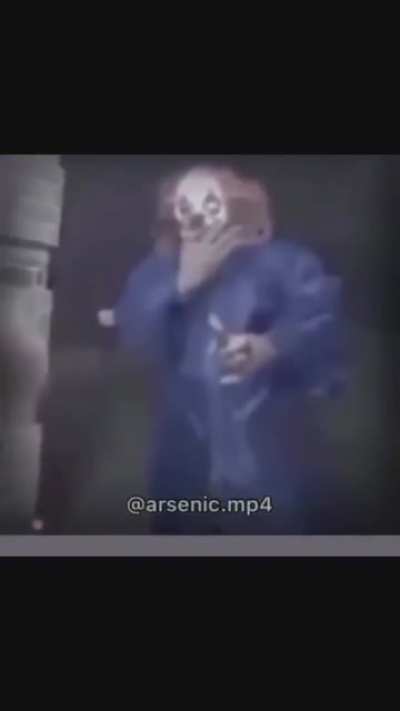 Dri e Fred correndo da St&eacute;, a&iacute; o Dri d&aacute; um hit nela