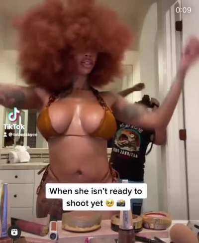 😩