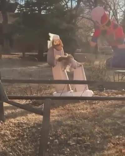 ..to display Christmas decoration