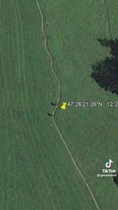Google maps player finds the place of a photo that was taken 30 years ago in memory of viewer&rsquo;s dad who was passed away couple days ago