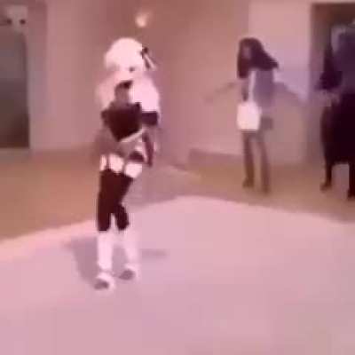 * risas *