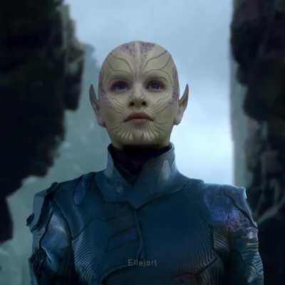 Emilia Clarke as a Skrull, by @ellejart