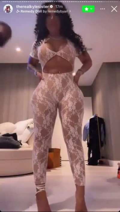 Ari Fletcher 