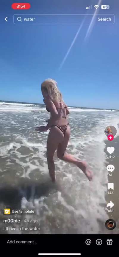 Moobie Belly Flop