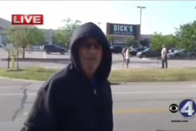 The legend strikes again 