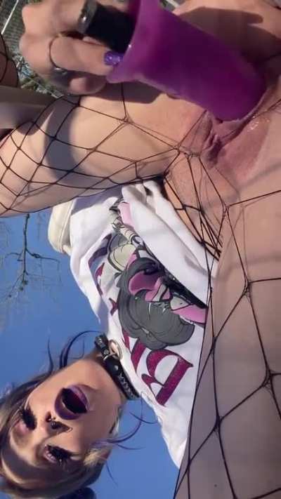 i love ya&rsquo;ll watching me hehe