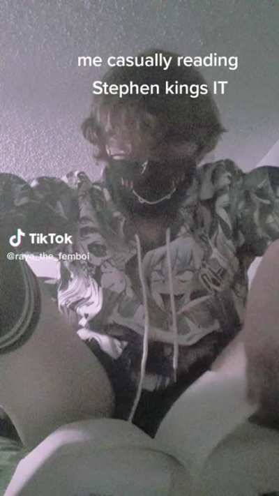 This kid goes to my school (they are 12-13)