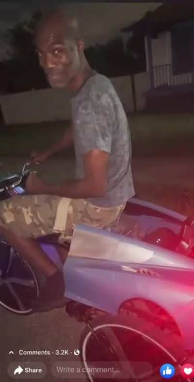Unc done pulled up in a corvette wagon😭😭😭