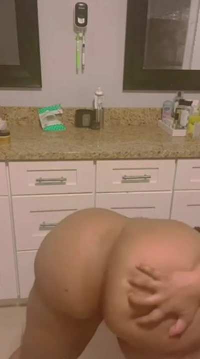 🤤🤤😈