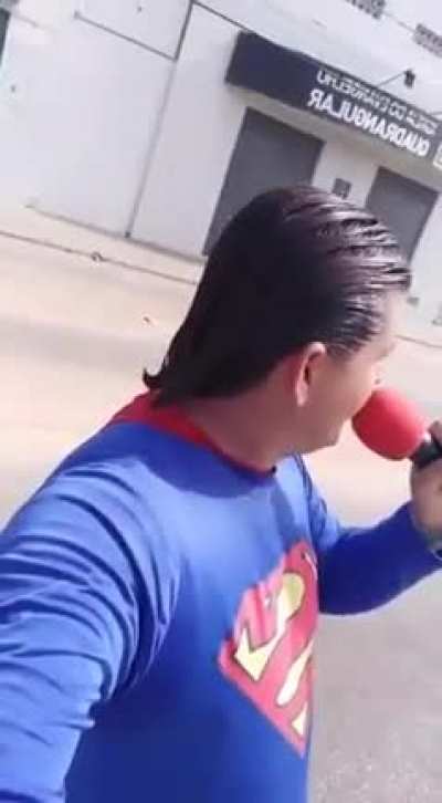 Agr ele viu que &eacute; de a&ccedil;o