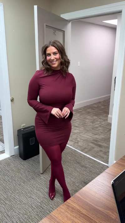 Which is hotter, two pairs of pantyhose or two pairs of hungry eyes