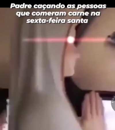 ✝✝✝