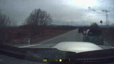 Driver decided not to wear a seatbelt, Car in front had different plans for him
