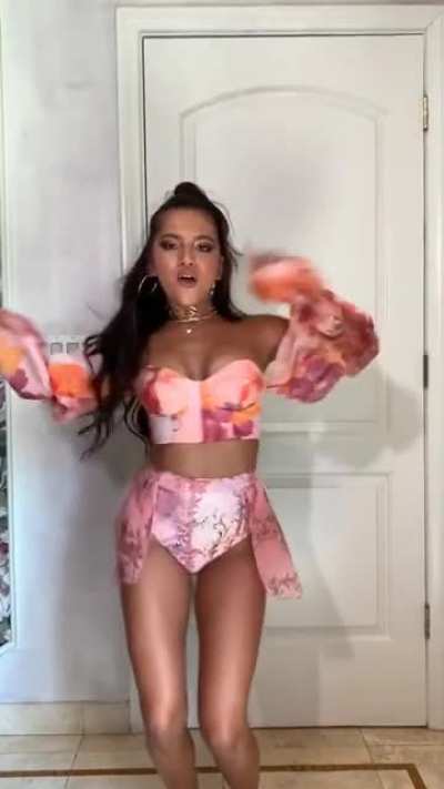 Isabela Merced