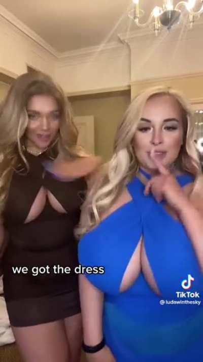 Which one would you smash 🤎or💙 ? Or None of the above ?