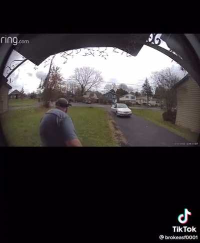Pizza delivery guy robbed