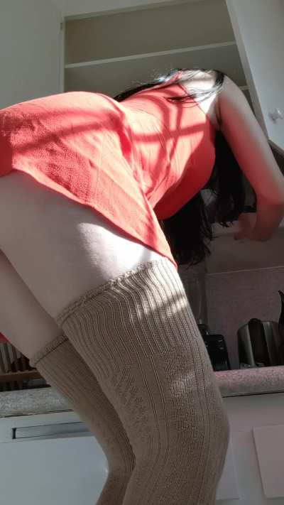 POV: You're a neighbor I asked over to help hold my wobbly stool ;)