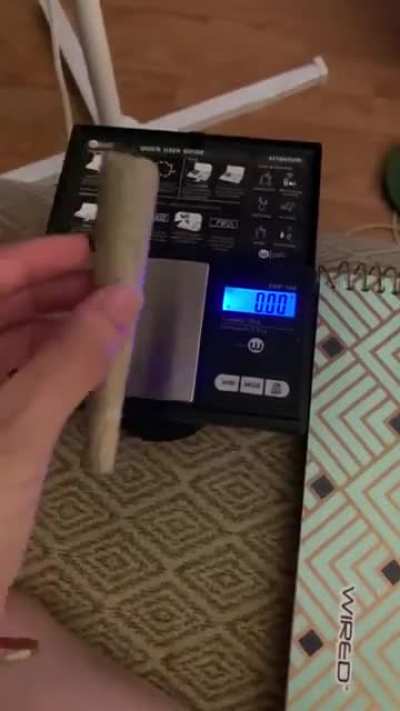 my husband broke his wrist a while back so i had rolled him something extra special 💖