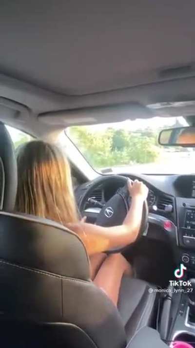 You can just see how much force she put into the brakes