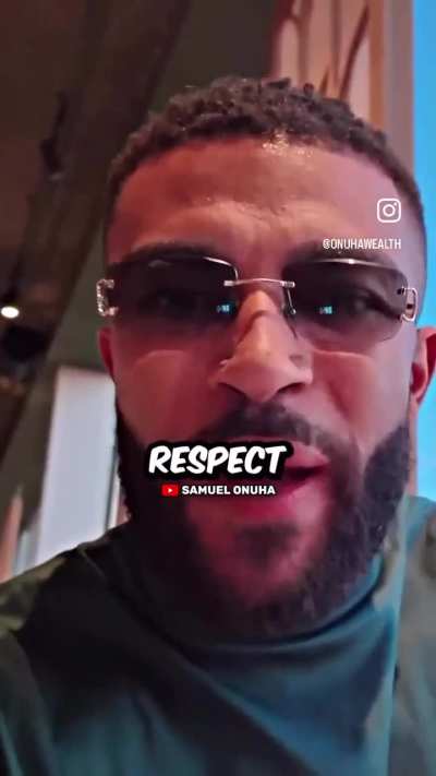 Red pill Influencer gets mad because waitress doesn&rsquo;t give him the attention he wants for leaving a big tip
