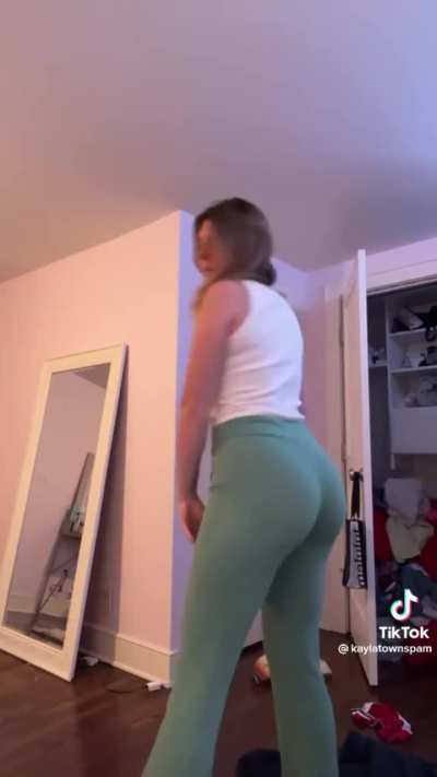 Kayla bending over for us 