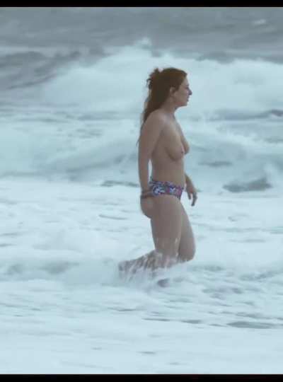 Lola Naymark - Topless and Big Ass Plot from Au Nom Du Fils