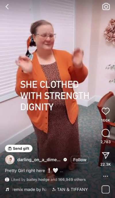 🎶 All the pretty Christians walk like this..this..this 🎶