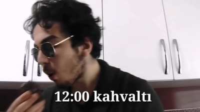 İşte Erkan'ın bir g&uuml;n&uuml;