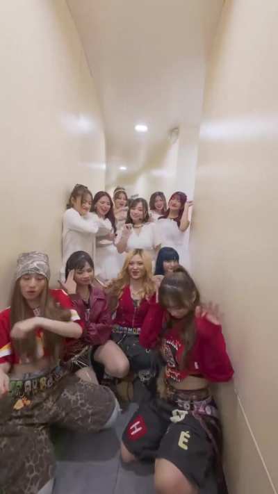 [DANCE CHALLENGE!] MNL48 with VVINK, doing "BADUY" Dance Challenge!