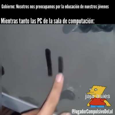 Una vez pusieron porno en la sala de computaci&oacute;n XD