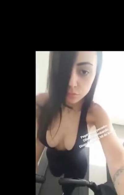 Nyvi Estephan