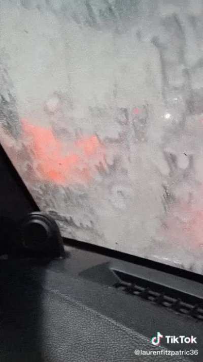 Someone in this sub want to share this vid but you can&rsquo;t so I make a gif, hope you like it and sorry for my more than average english(nip slip in windshield and mirror)