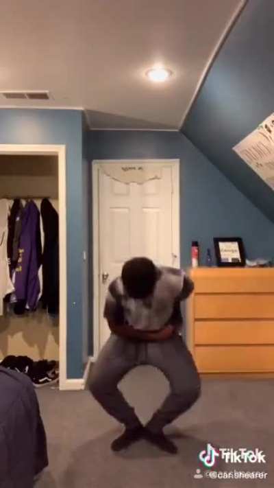 Probably already posted but I couldn’t find it so here’s the best dance I’ve seen so far