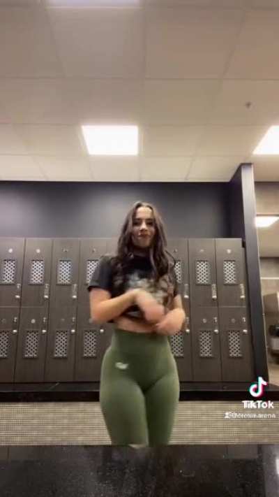 Pew pew 😳
