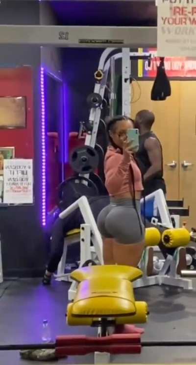 Gym cheeks