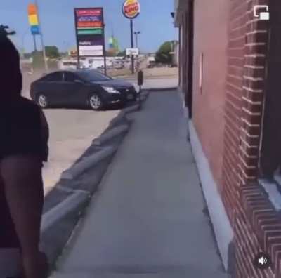 Man hops through car window to fight his child&rsquo;s mother while their child is in the car . 🤦🏾&zwj;♂️ car ends up flipping over