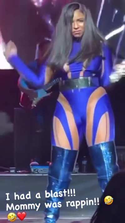 😍