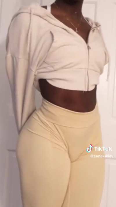 Beige booty
