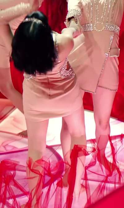 👀 Tzuyu &amp;amp; Momo