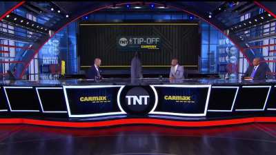 [Highlight] Shaq and Kenny wear almost the same outfit, claim they they got it from the “Six Rings Store” and Chuck replies “More like Dumb and Dumber.”