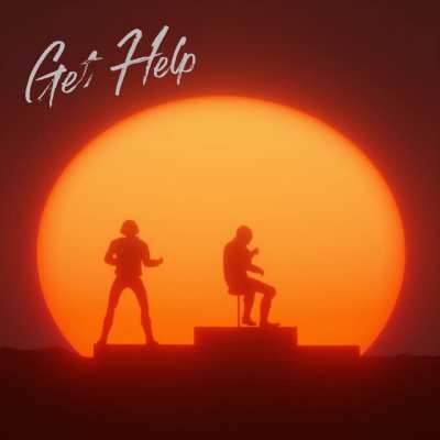 Thomas and Guy-Man take too many mushrooms in the desert and hallocinate playing imaginary instruments with Pharrell and Nile Rodgers