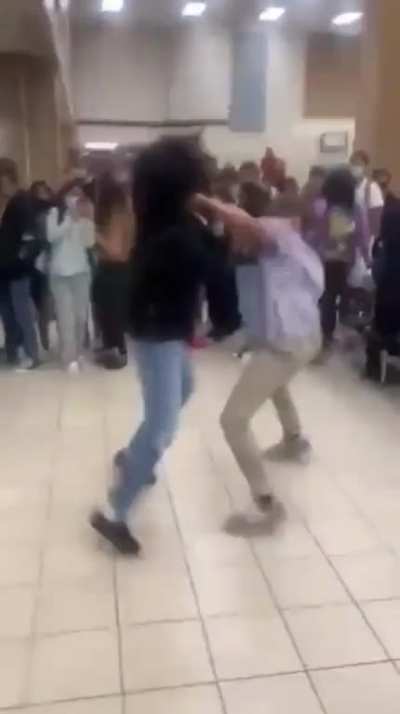 Brawl breaks out in cafeteria after black shirt throws atomic stink bomb at black/blue shirt!😱🫣🤯