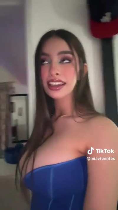 @miavfuentes
